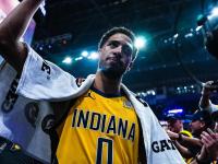 九游娱乐-西亚卡姆连续十场比赛得分超过赛况扑朔迷离，快船挑战极限！的简单介绍